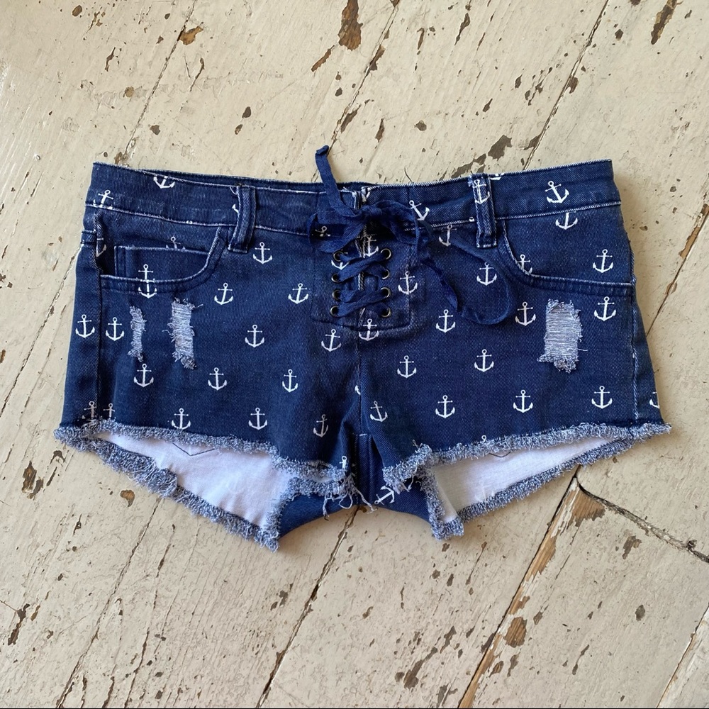 Ocean Drive Anchor Print Distressed Denim Shorts
